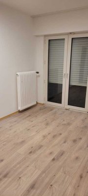 Preiswertes 6-Zimmer-Reihenhaus in Siegburg in ruhiger Lage