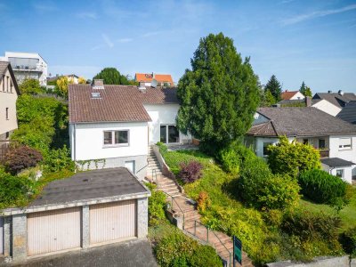 Charmantes Einfamilienhaus mit Potential in Top-Lage