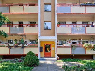 Wohnung im Hochparterre mit Balkon zu vermieten!