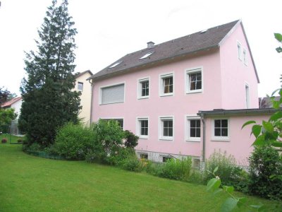 von PRIVAT - Helle 3-Zr.-Wohnung in ruhiger Wohngegend - Nähe S1 Oberschleißheim