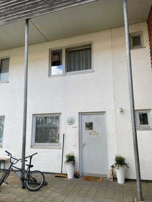 4 Zimmerwohnung über drei Ebenen mit kleinem Garten