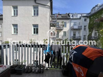 Tauschwohnung: Ruhige Hinterhofwohnung mit sonnigem Balkon