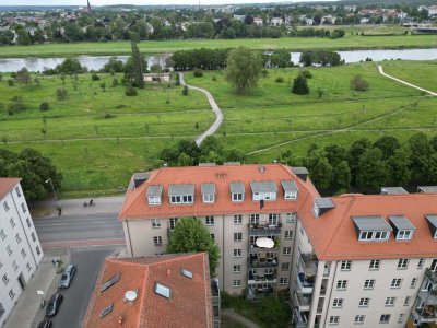 Gemütliche Zweiraumwohnung mit Elbblick!