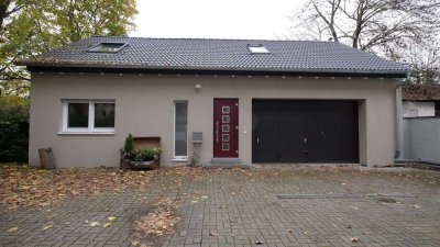 Modernes 1-FH mit EBK, zentrale Lage in zweiter Reihe Nähe Straba, Ettlingen Innenstadt