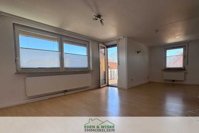Oberwohnung in ruhiger Lage von Hage!