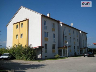 Tolle 2 Zimmerwohnung mit kleiner Loggia