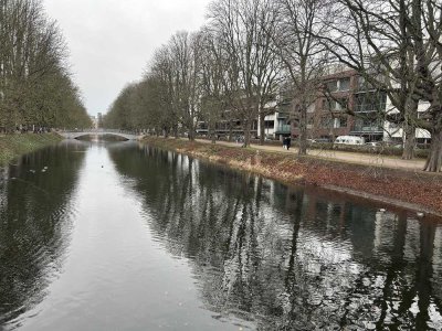 Exklusive 3,5-Raum-Wohnung mit luxuriöser Innenausstattung mit Einbauküche in Köln Lindenthal