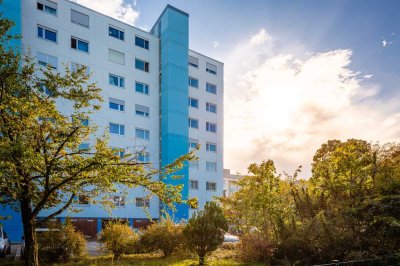 Sofort frei! Helle und äußerst gepflegte 3-Zimmerwohnung mit Balkon und herrlicher Aussicht