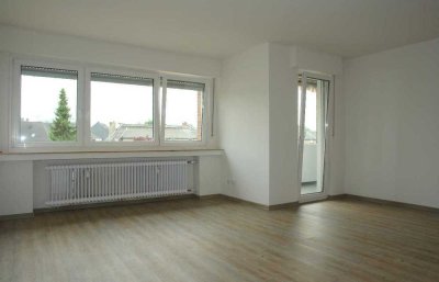 3 Zimmer-Wohnung mit Sonnenloggia in zentrumsnaher Lage von Ratingen-Mitte !