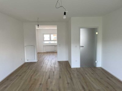 Provisionsfreie, moderne und sanierte 4 Zimmer-Eigentumswohnung mit großem Balkon in beliebter Lage