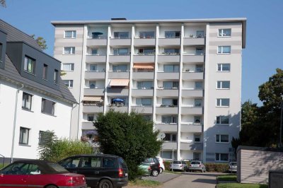 hwg comfort- Seniorengerechte 2-Zimmer Wohnung mit Dusche, Balkon und Aufzug in der Südstadt!