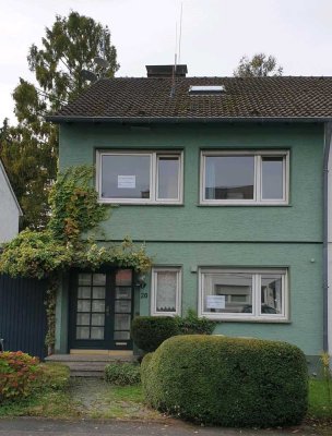 Einfamilienhaus Doppelhaushälfte inkl. Garage in Niederkassel-Rheidt von privat