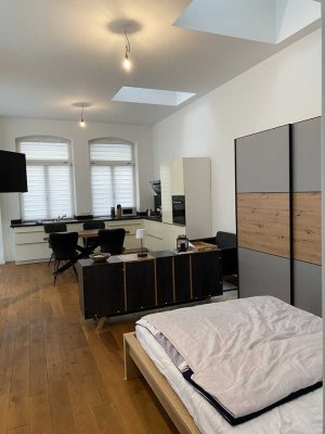 Loft EG Wohnung mit Einbauküche in optimaler Lage