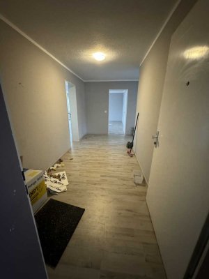 Attraktive und sanierte 3-Zimmer-Wohnung mit Balkon in Lüdenscheid