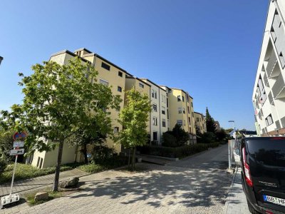 Vielseitige Dachgeschosswohnung mit wunderschöner Aussicht