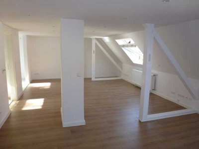 Helle, moderne Loft-Wohnung in der Gretchenstraße