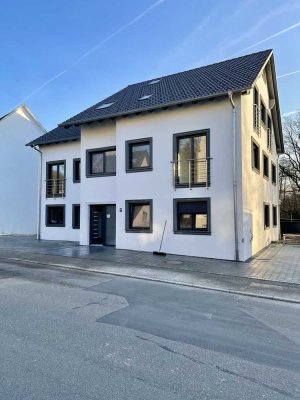 Helle 4,5 Zimmerwohnung mit Ausblick im Neubau