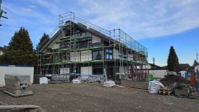 Der Rohbau steht - großzügige energieeffiziente Huf-Haus Doppelhaushälften mit Garten in Penzberg