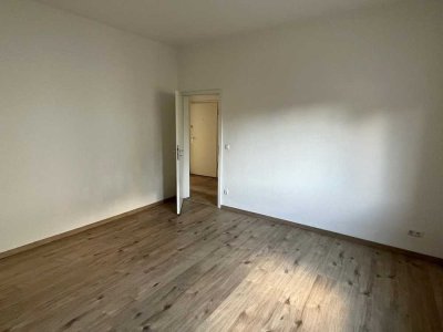 Zentrale 3-Zimmer Wohnung im Erdgeschoss..