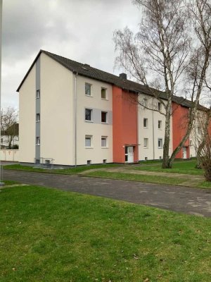 Schöne 2-Zimmer-Wohnung im Erdgeschoss mit Balkon