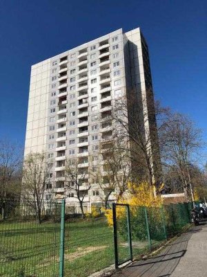 Endlich Zuhause: 2-Raum-Wohnung mit Ausblick