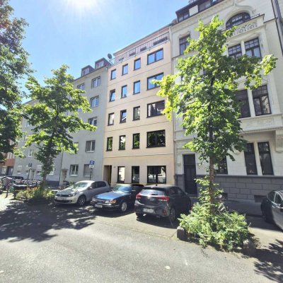 Schnäppchen im Agnesviertel - ca. 110 m² für den Preis von 55 m²