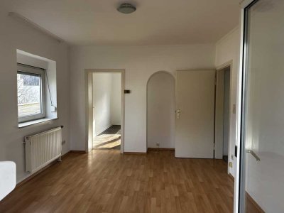 Exklusive, gepflegte 3-Raum-Wohnung mit Balkon in Bonn