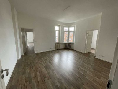 Neu renovierte 3-Zimmer Wohnung in sehr zentraler Lage