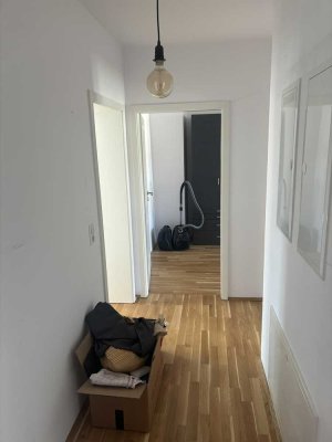 Nachmieter für ansprechende 2-Zimmer-Wohnung mit gehobener Innenausstattung mit Balkon in Leipzig