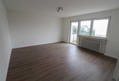 Attraktive 2 Zimmerwohnung mit Balkon und Stellplatz in Linden  zu vermieten WE13