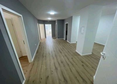 Wohnheim/Boardinghouse/WG mit 6 Appartements WG geeignet im Zentrum von Augsburg zu vermieten!