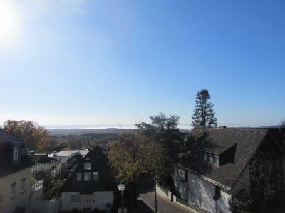 4,5-Zimmer-Wohnung mit Panoramablick in Schlangenbad-Georgenborn