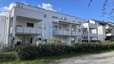 Moderne, neuwertige 2,5-Zimmer-Single-Wohnung mit Balkon und Einbauküche in Reutlingen