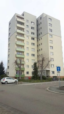 Gemütliche Familien-Wohnung mit Garage und Balkon