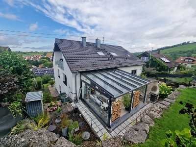 Tolles und gepflegtes 3-Familienhaus  in guter u. naturnaher Wohnlage mit Fernblick