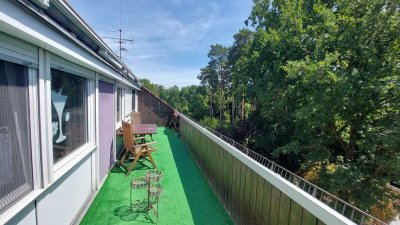 Helle Wohnung im 3. OG mit Dachterrasse