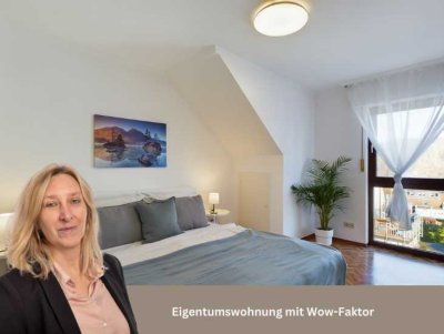 Wunderschöne Dachgeschosswohnung mit Balkon und Garage