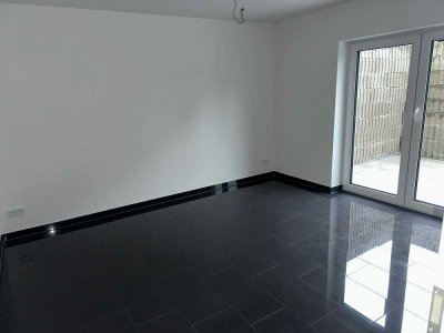 Sanierte 2-Zimmer-Wohnung mit großer Terrasse