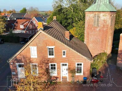 Gut vermietetes Dreifamilienhaus an der Bingumer Kirche