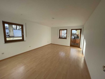 Gemütliche 3 Zimmer Wohnung mit Balkon in Zentrumsnähe