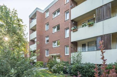 Bezugsfrei ab Mitte Februar! Ruhig gelegene 3 ZKB mit Balkon im 2. OG von Leer-Leeort