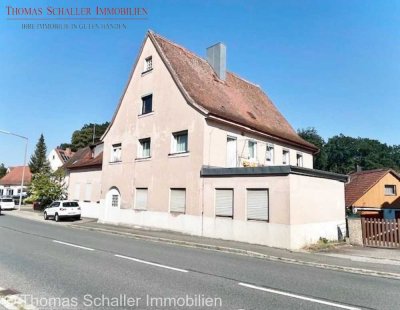 Mehrfamilienhaus mit vielen Optionen und großzügigem Grundstück