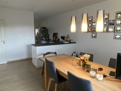 Großzügige 3-4 Zimmer Altbauwohnung in Mannheim, Oststadt