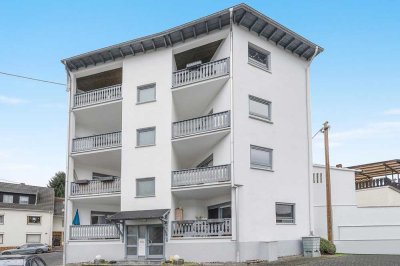 Stilvolle 3 ZKB-Wohnung in Neuwied/Gladbach mit Balkon und neuer Küche