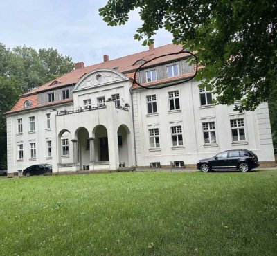 Gemütliche 2-Raum-Wohnung im Schloss Kummerow