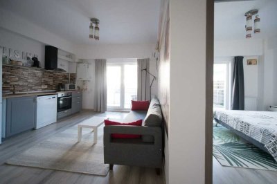 Exklusive, sanierte 2-Raum-Wohnung mit Balkon und Einbauküche in Neu Wulmstorf
