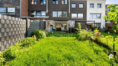 Gemütliches Reihenmittelhaus mit großer Terrasse, Garten, EBK und Kaminofen in schöner Lage