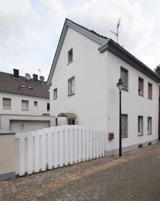 Einzigartiges Einfamilienhaus im Herzen der historischen Altstadt von Werl mit Garage!