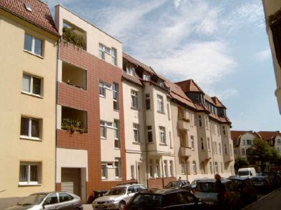 attraktive 3-Zimmer Wohnung mit Dachterrasse, nähe der Uniklinik