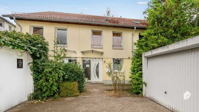 Ideal für Familien! Reihenmittelhaus mit Terrasse/kleinem Garten, Garage und viel Platz